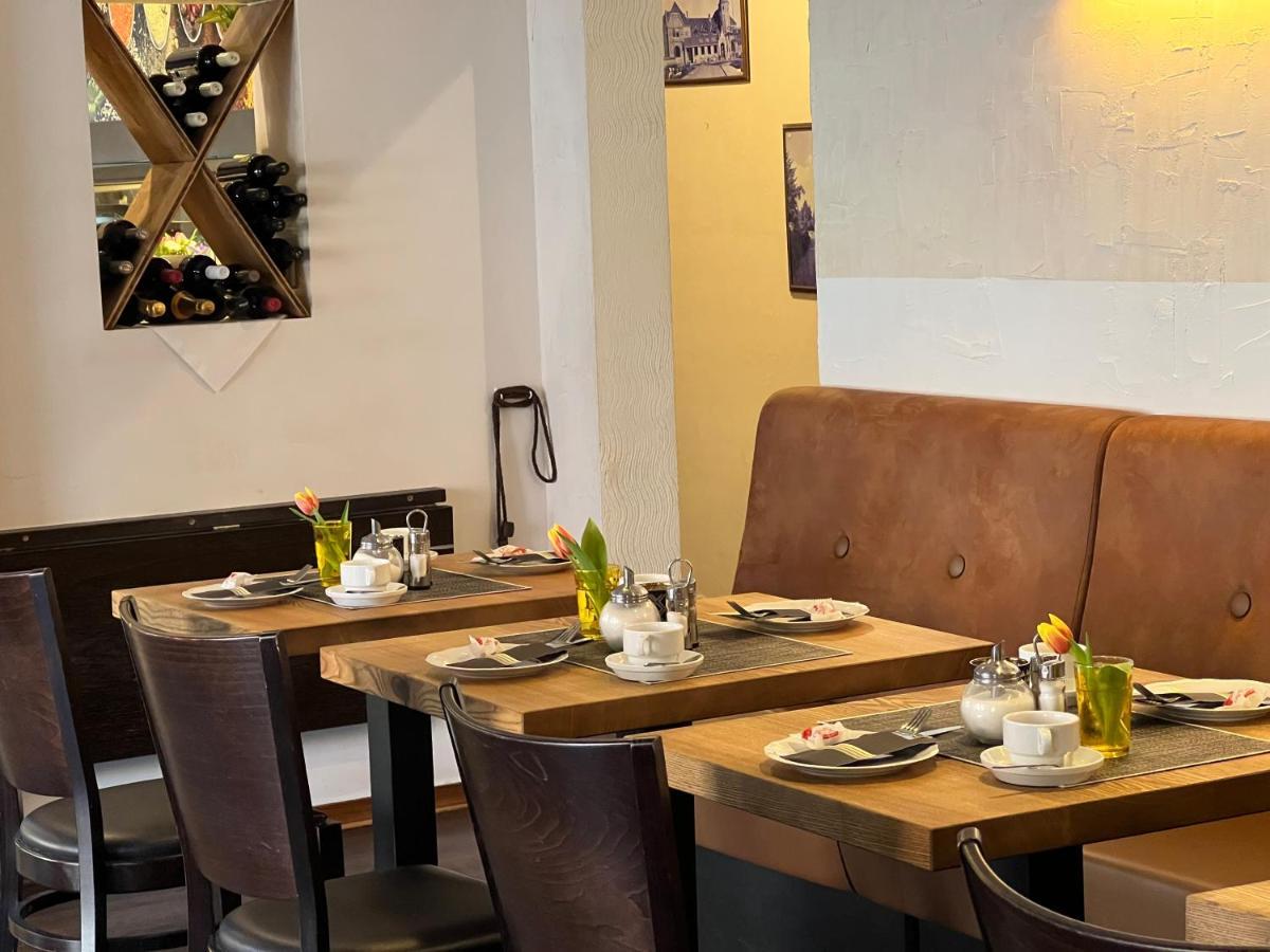 Hotel Ammerlaender Hof Westerstede Εξωτερικό φωτογραφία