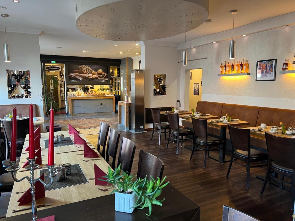 Hotel Ammerlaender Hof Westerstede Εξωτερικό φωτογραφία