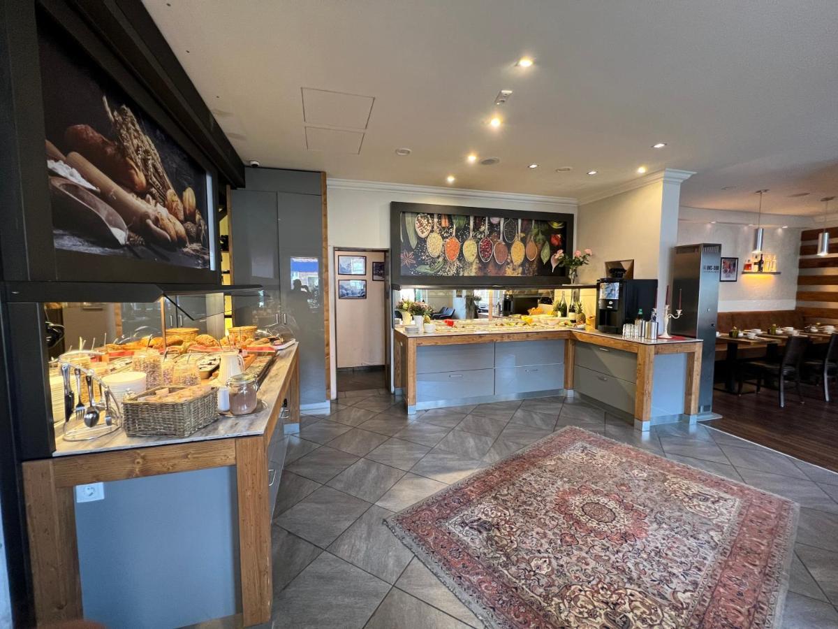 Hotel Ammerlaender Hof Westerstede Εξωτερικό φωτογραφία