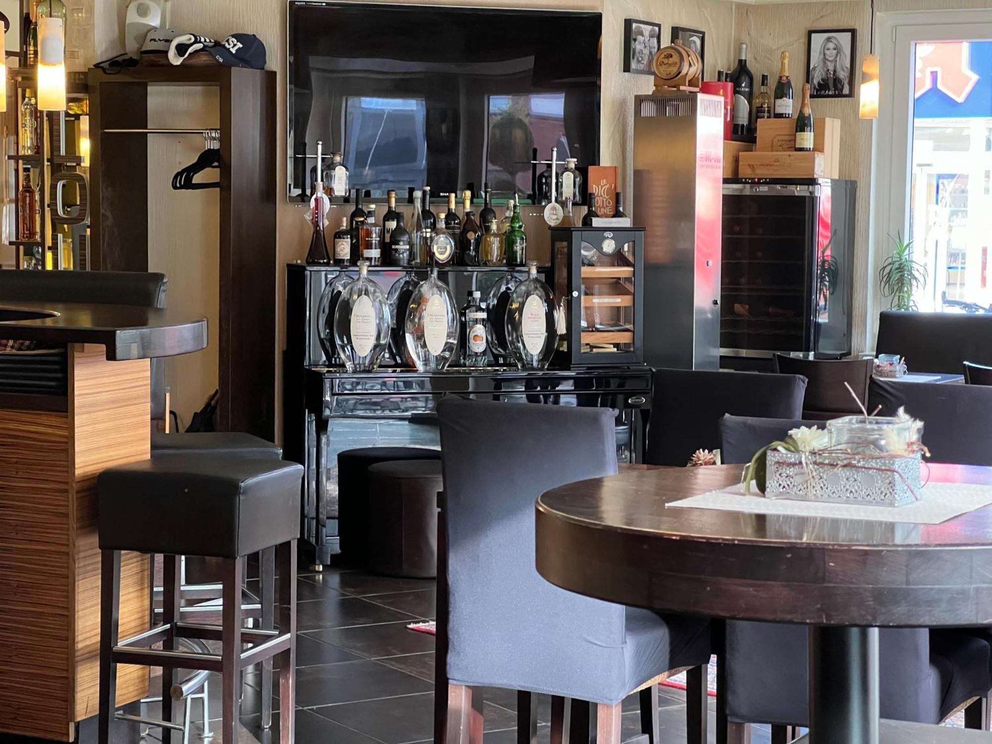 Hotel Ammerlaender Hof Westerstede Εξωτερικό φωτογραφία