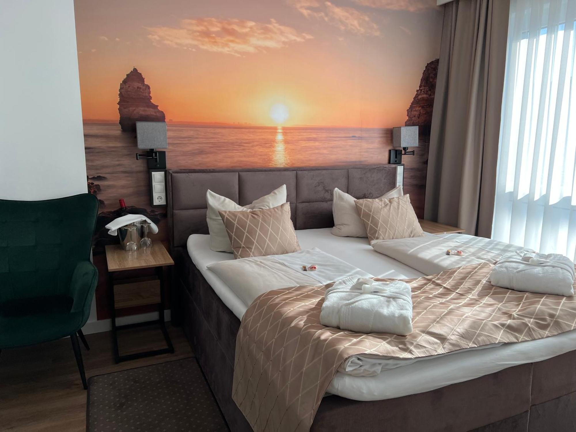 Hotel Ammerlaender Hof Westerstede Εξωτερικό φωτογραφία