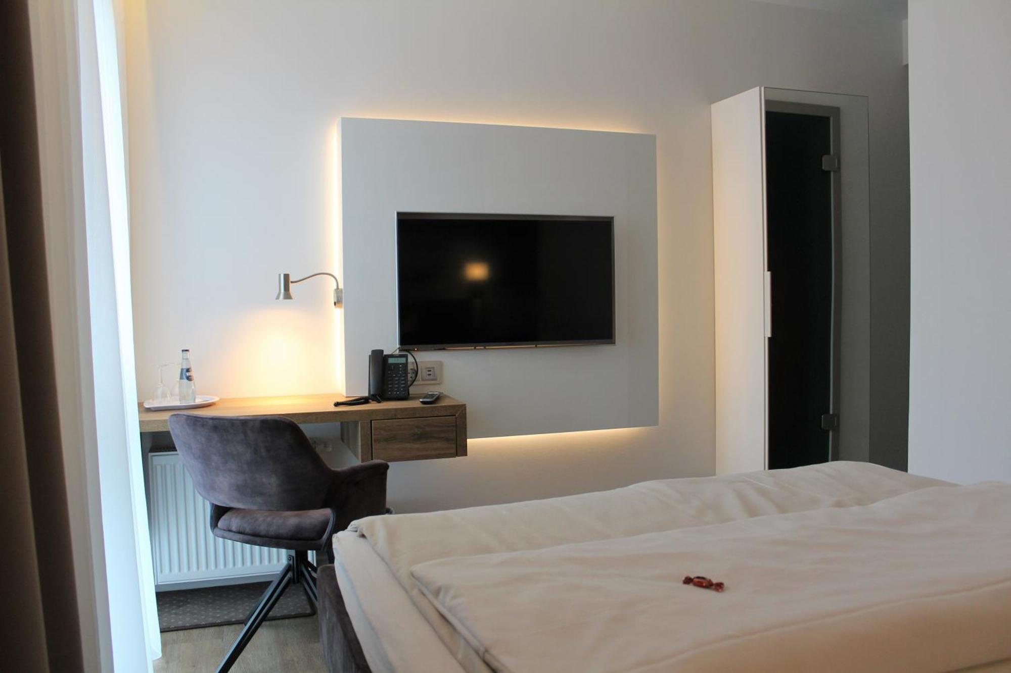 Hotel Ammerlaender Hof Westerstede Εξωτερικό φωτογραφία