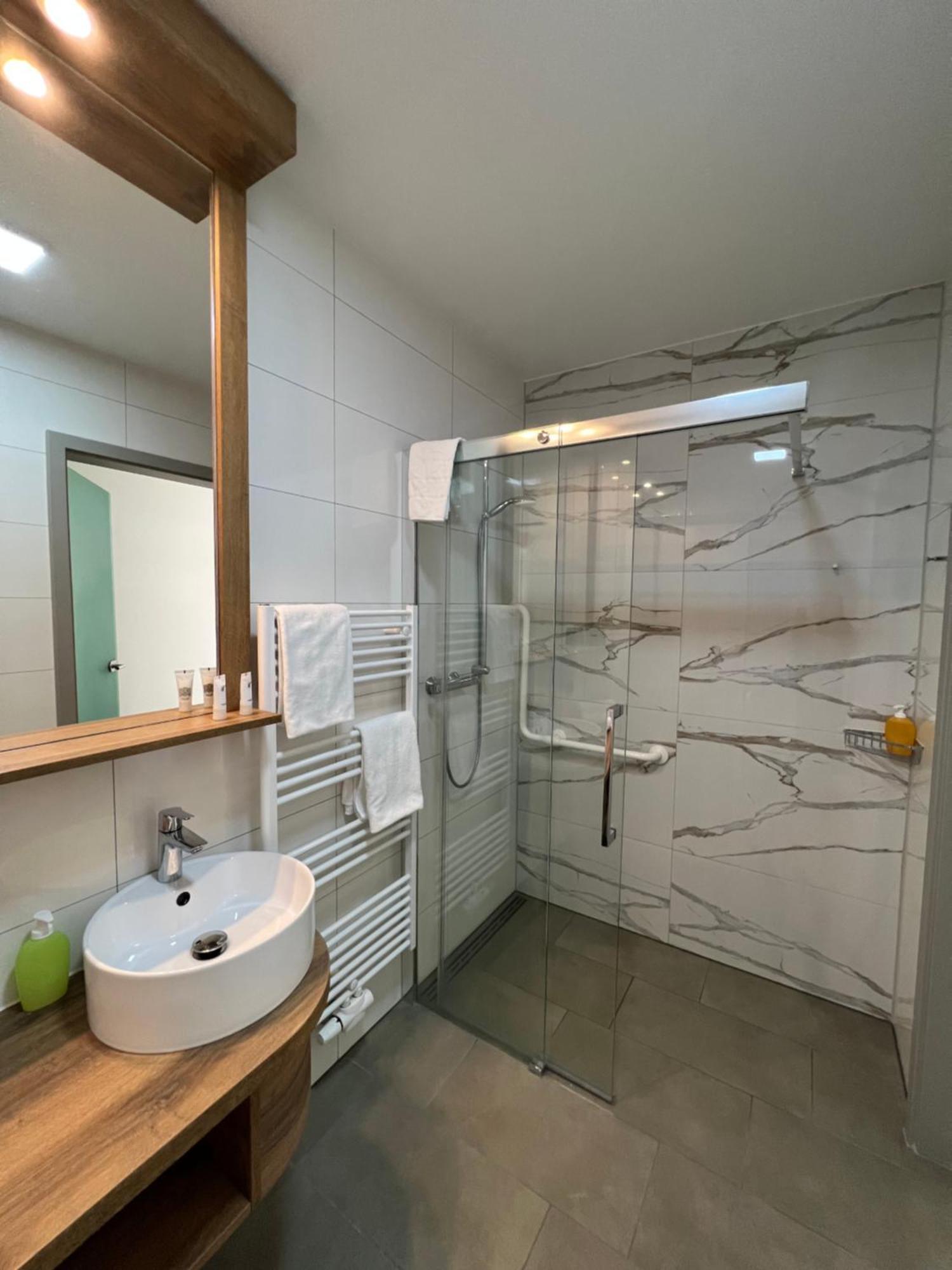 Hotel Ammerlaender Hof Westerstede Εξωτερικό φωτογραφία